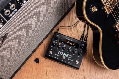 IK Multimedia TONEX Pedal: Stereo multi-effects guitar and bass pedal with 150 Presets, 15 Pre/Post FX, Tuner, Tap Tempo, Headphone Out, Software Player and Editor