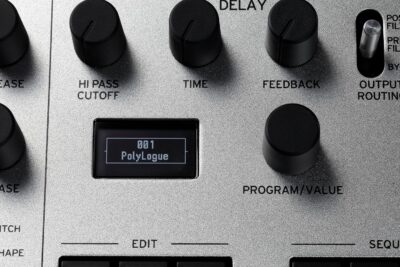 A1XREnTQQoL. AC SL1500 Korg minilogue 37-key Polyphonic Analog Synthesizer w/ 16-step Sequencer, 4 Voices and OLED Oscilloscope (MINILOGUE)