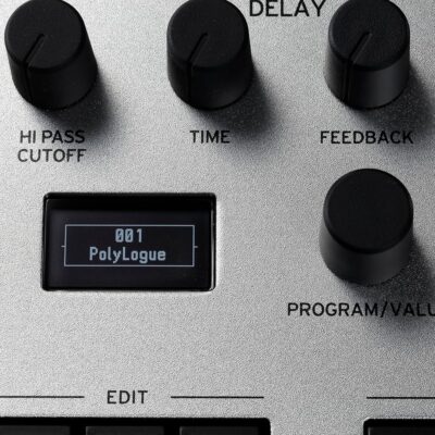 A1XREnTQQoL. AC SL1500 Korg minilogue 37-key Polyphonic Analog Synthesizer w/ 16-step Sequencer, 4 Voices and OLED Oscilloscope (MINILOGUE)