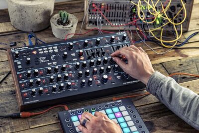Novation Peak 8-Voice Desktop Polyphonic Synthesiser with 2 LFOs per voice, 16-slot modulation matrix, 3 analogue distortion points, and digital effects