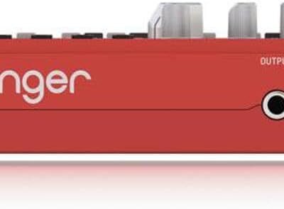 Behringer TD-3-RD Analog Bass Line Synthesizer with VCO, VCF, 16-Step Sequencer, Distortion Effects and 16-Voice Poly Chain