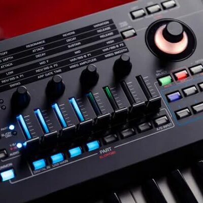51KNUEg3WvL. AC Yamaha 88-Key Music Synthesizer, Graded Hammer Action, Realistic Feel, Performance Focused for Next Generation Sound Exploration, Expressive Control and Optimized Workflow MODX M8