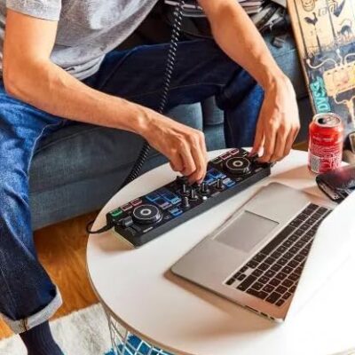 51VtycDoEgL. AC Hercules DJControl Starlight Ultra Portable Compact DJ Controller Bundle with Case, MIDI Cable, and Austin Bazaar Polishing Cloth