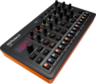 61OxywXKPL. AC SL1200 Roland AIRA Compact T-8 BEAT MACHINE | Ultra-Portable Rhythm and Bass Machine with Genuine Roland Sounds | TR-REC Drum Sequencer | Six Rhythm Tracks | Built-in Effects | USB and MIDI Connectivity