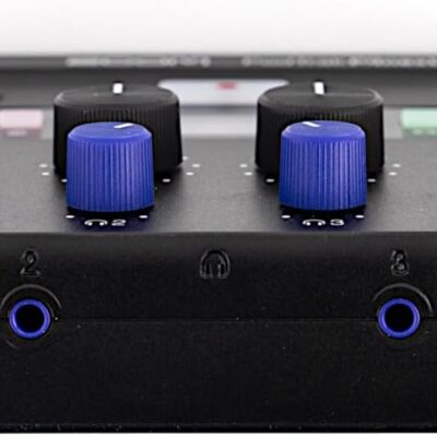 61ZHbypCOIL. AC SL1500 Zoom PodTrak P4next Podcast Recorder, 4 Mic Inputs, 4 Headphone Outputs, Battery Powered, AI Noise Reduction, Sound Pads, Phone Input, USB Audio Interface