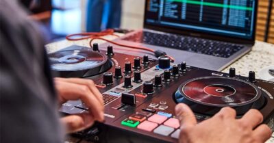 61hvhs VrjL. AC SL1200 Hercules DJControl Inpulse 300 MK2 USB DJ Controller – Beginner DJ Set, 2-Deck Mixer with Built-In Sound Card, 16 Pads, Serato DJ Lite & DJUCED Software Included