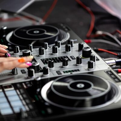 Hercules DJ Control Inpulse 500, Limited Edition Silver