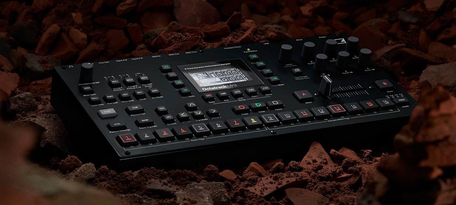Elektron Octatrack MKII 8-track Performance Sampling Workstation/Sequencer – Black