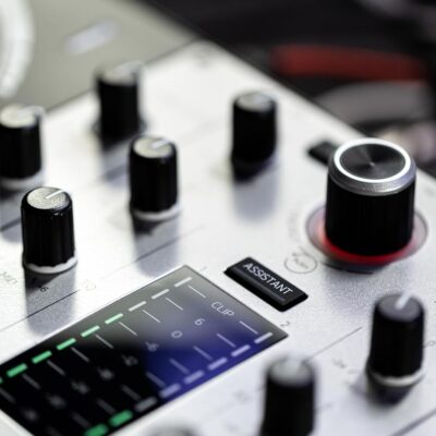 Hercules DJ Control Inpulse 500, Limited Edition Silver