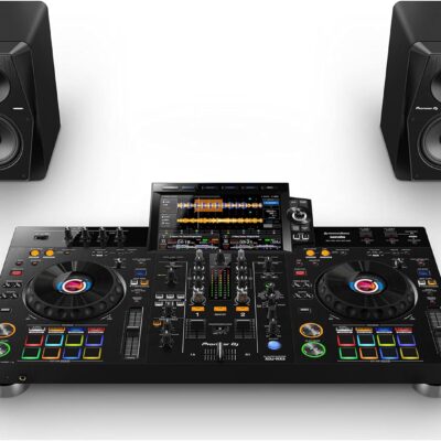 71oUrqyIG8L. AC SL1500 1781138790 4457 Pioneer DJ XDJ-RX3 All-In-One DJ System (Black)