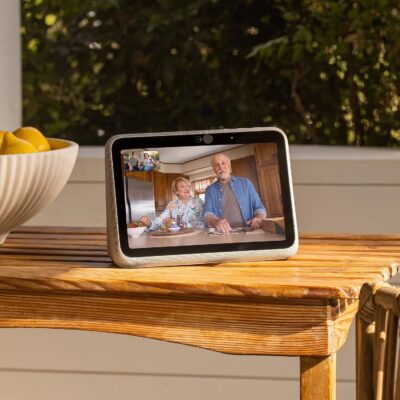 Meta Portal Go – Portable Smart Video Calling 10 Touch Screen with Battery
