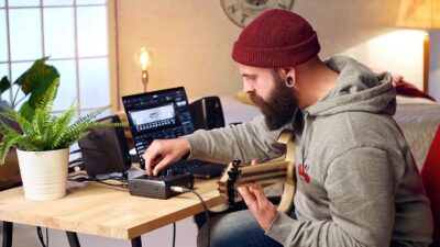 81R8UtWRpGL. AC SL1500 1781099631 5574 IK Multimedia AXE I/O One – Professional USB Audio Interface with Z-TONE advanced guitar tone shaping, AmpliTube and TONEX software included, high-resolution recording studio equipment