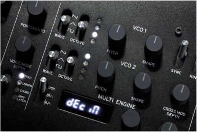 81VFG7d3ZIL. AC SL1500 1781104406 6893 Korg minilogue xd 37-key Polyphonic Analog Synththesizer w/ 16-step Sequencer, 4 Voices and OLED Oscilloscope (MINILOGUEXD)