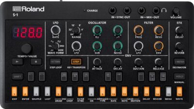 81Wqkks5EiL. AC SL1500 Roland AIRA Compact S-1 Tweak Synthesizer Bundle with Audio Cable and Austin Bazaar Polishing Cloth