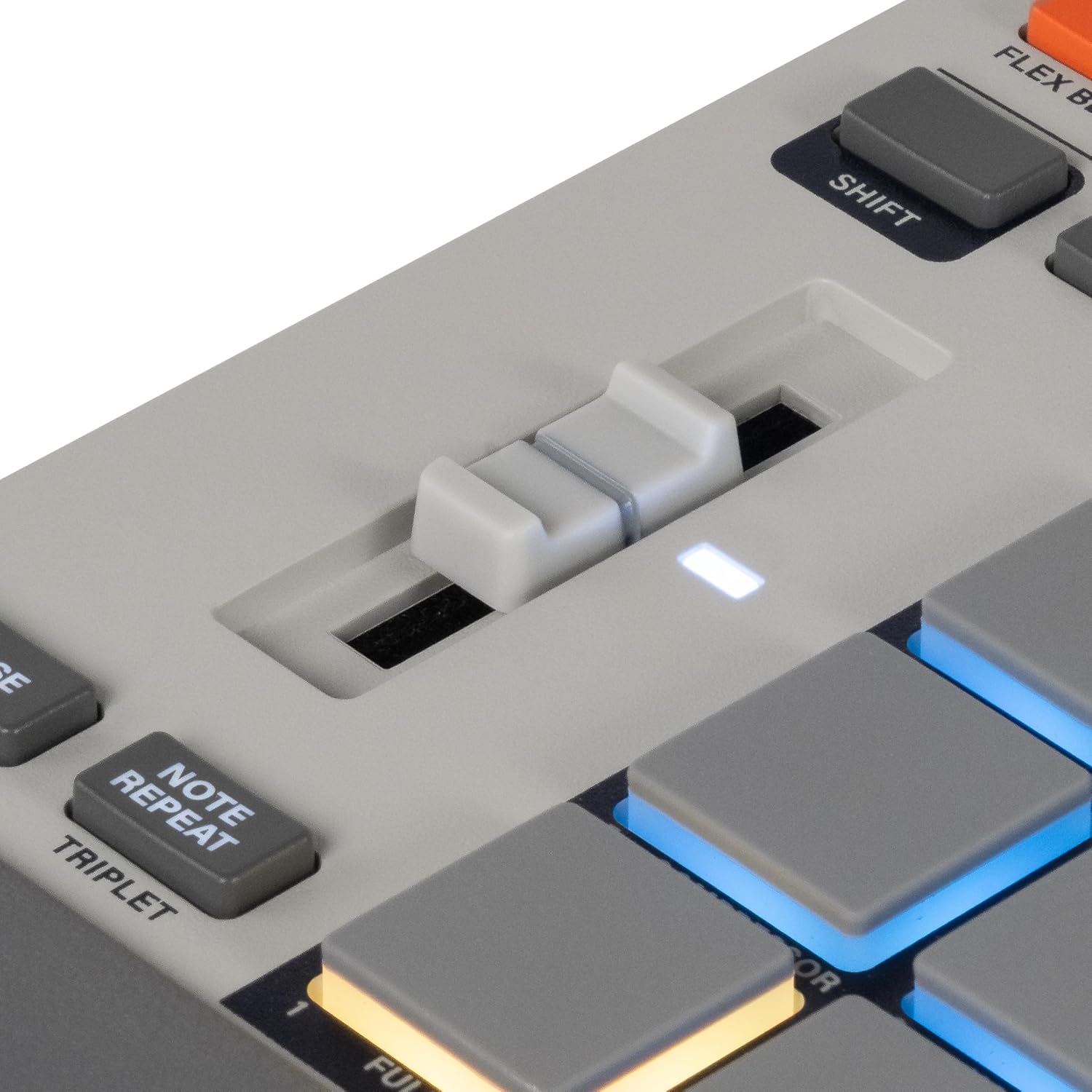 Akai Professional MPC Sample Standalone Portable Sampler, Sequencer and Effects Processor, with Rechargeable Battery, USB-C, Built-in Speaker and Microphone