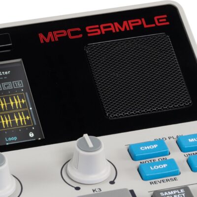 81t6ASGW8PL. AC SL1500 Akai Professional MPC Sample Standalone Portable Sampler, Sequencer and Effects Processor, with Rechargeable Battery, USB-C, Built-in Speaker and Microphone