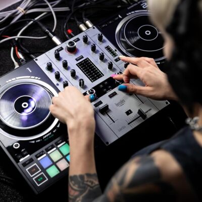 Hercules DJ Control Inpulse 500, Limited Edition Silver