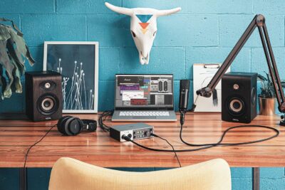 91Ntsrzm7DL. AC SL1500 1781169715 6358 Universal Audio Volt 2 USB Audio Interface