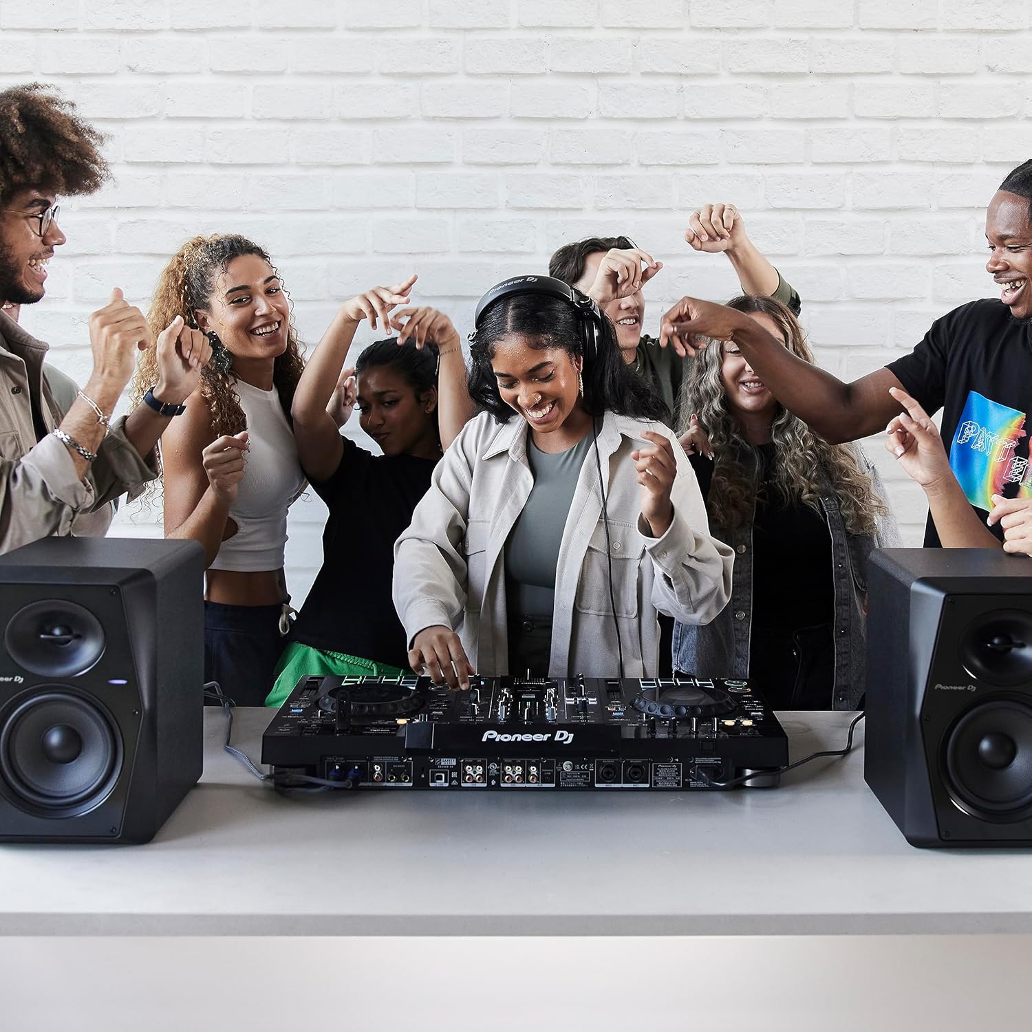 Pioneer DJ XDJ-RX3 All-In-One DJ System (Black)